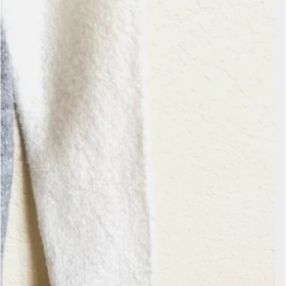 CUPCAKES and cashmere womens gray knit snowflake seasonal tunic sweater - Picture 10 of 11